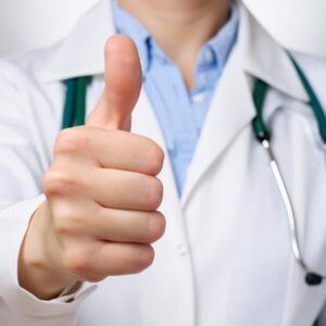 canva-doctor-with-thumbs-up-gesture-scaled-kopiya